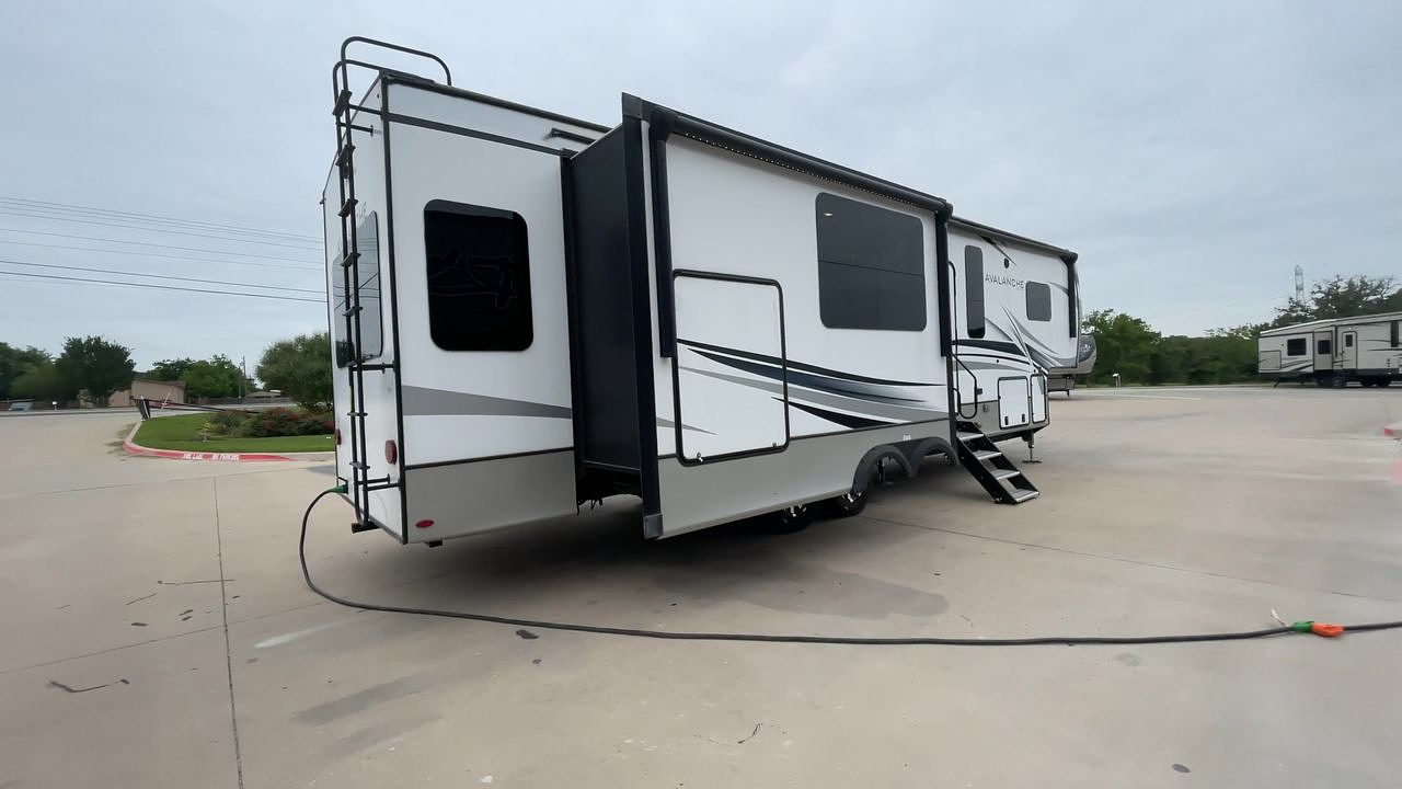 2022 KEYSTONE AVALANCHE 338GK