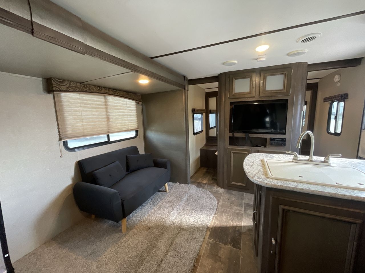 2018 KEYSTONE PASSPORT 2670BH
