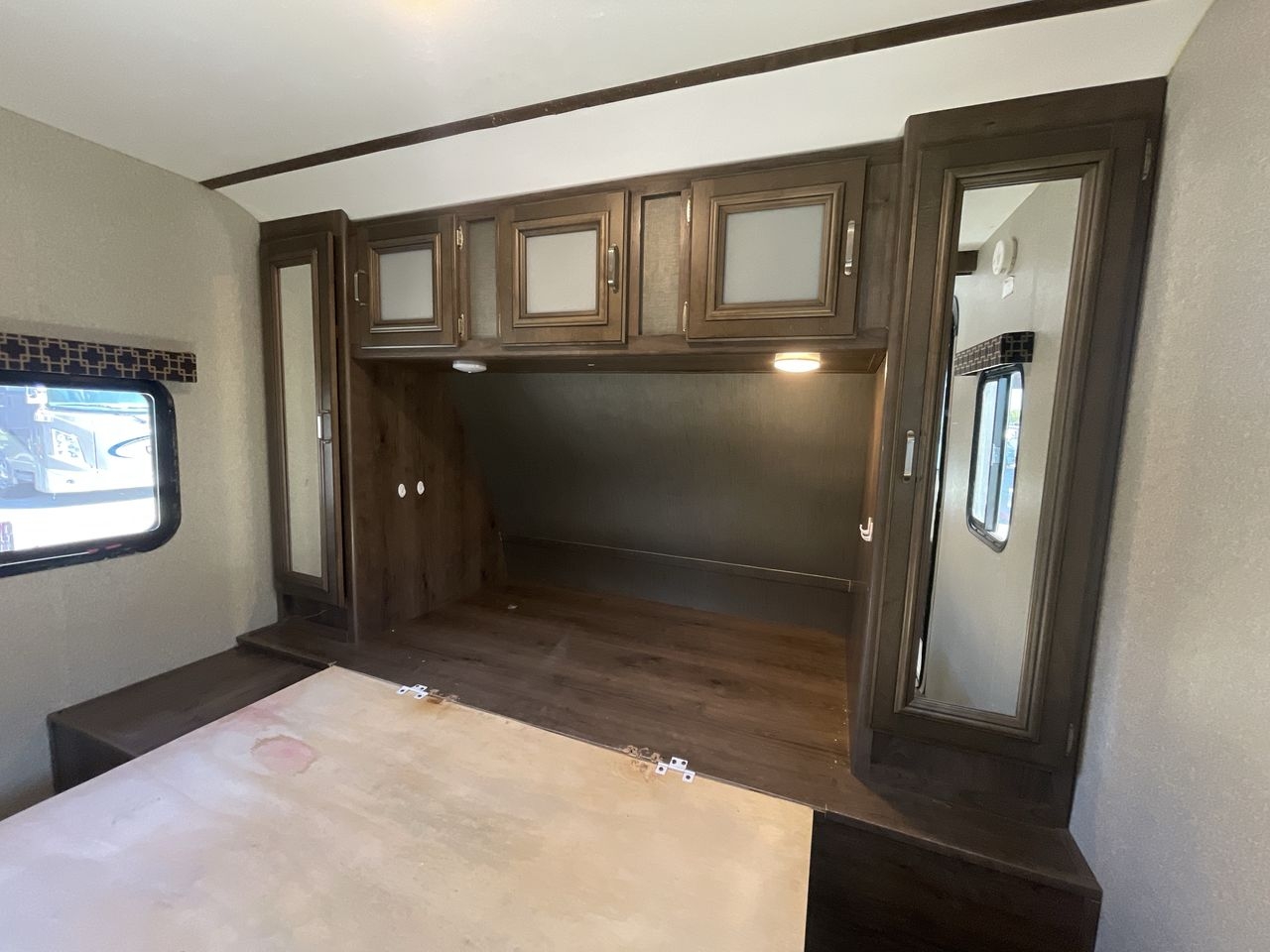 2018 KEYSTONE PASSPORT 2670BH