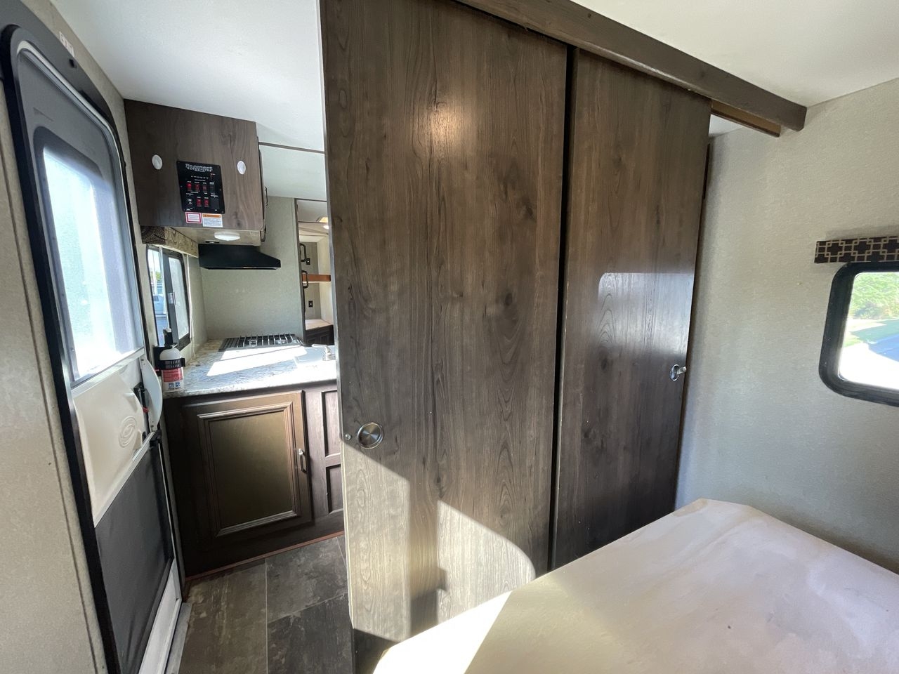 2018 KEYSTONE PASSPORT 2670BH