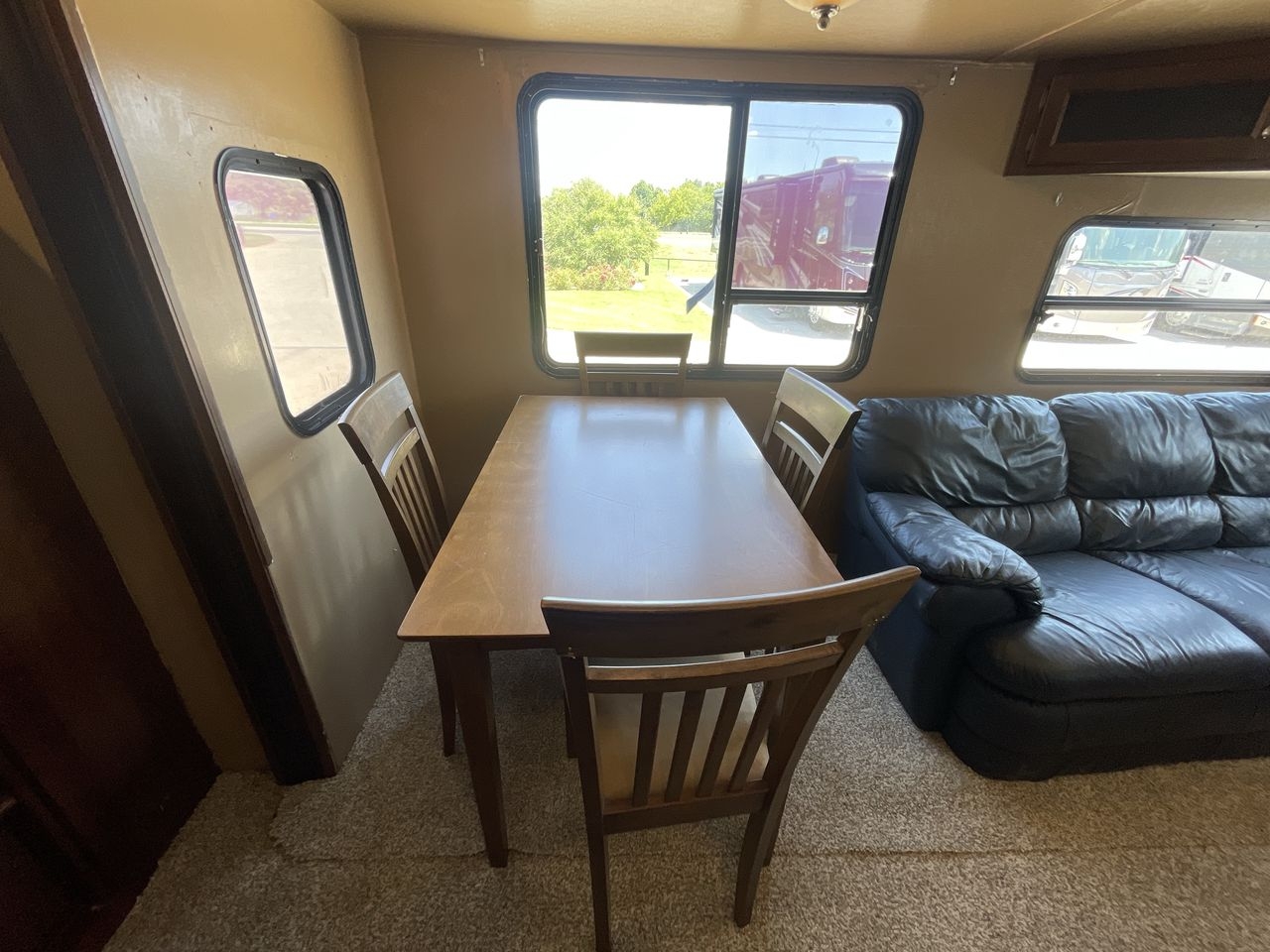 2015 KEYSTONE HIDEOUT 28BHS