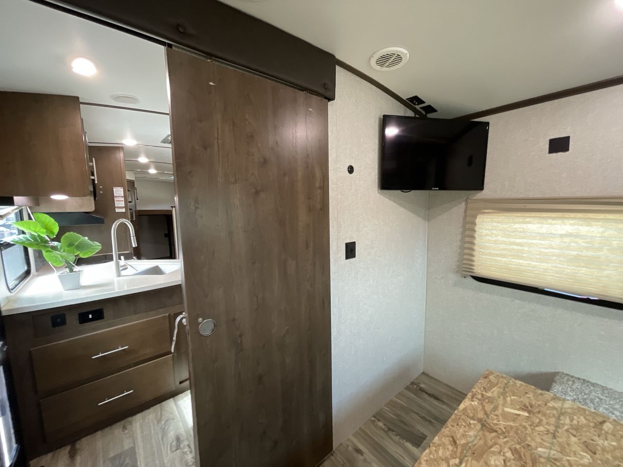 2020 KEYSTONE COUGAR 29BHS