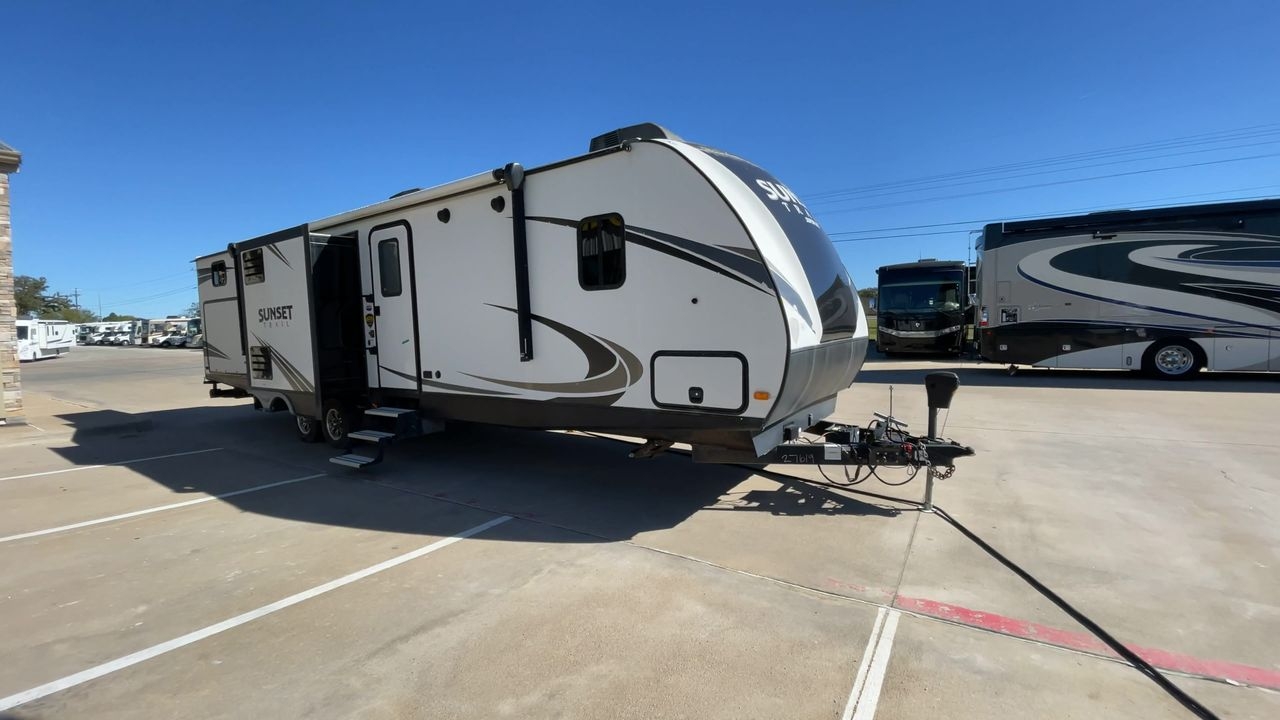 2018 KEYSTONE SUNSET TRAIL 331BH