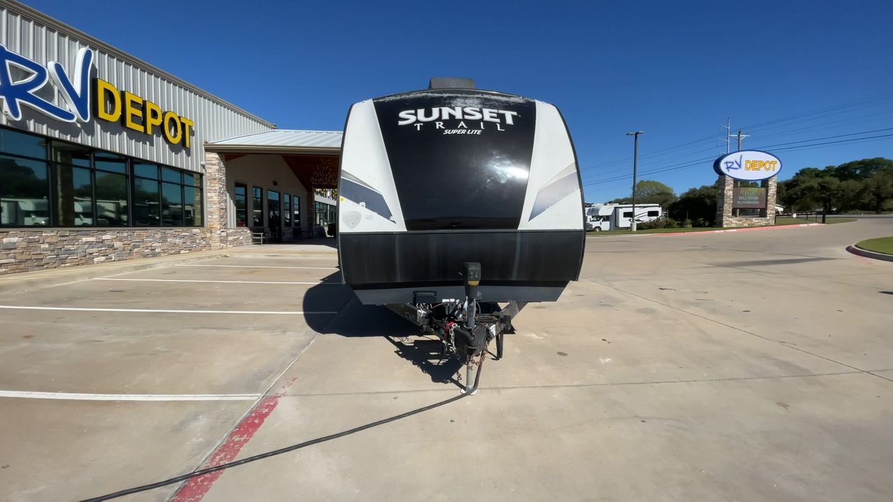 2018 KEYSTONE SUNSET TRAIL 331BH