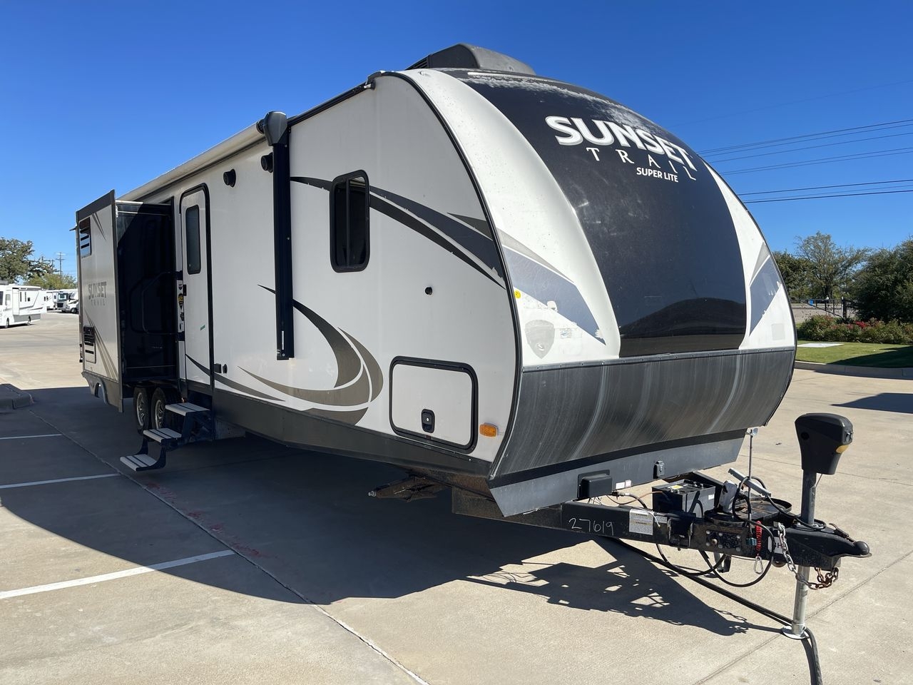 2018 KEYSTONE SUNSET TRAIL 331BH