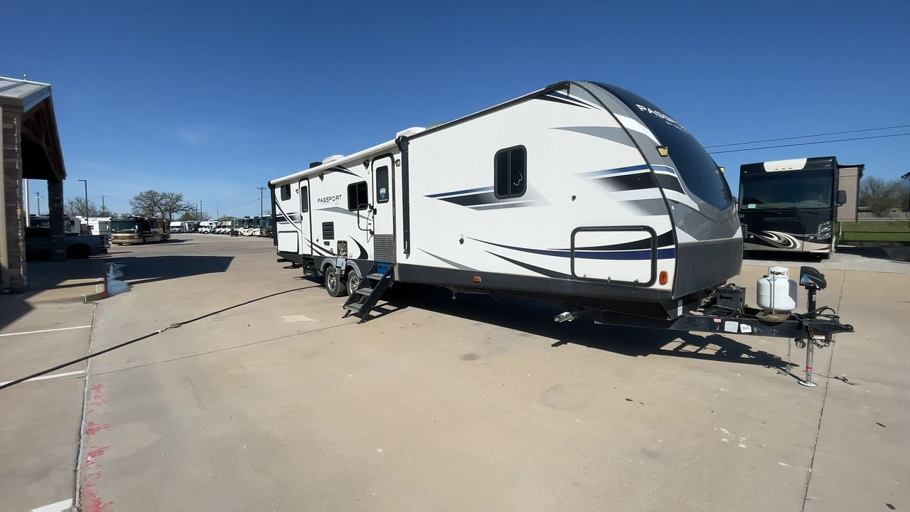 2019 KEYSTONE PASSPORT 3351BH