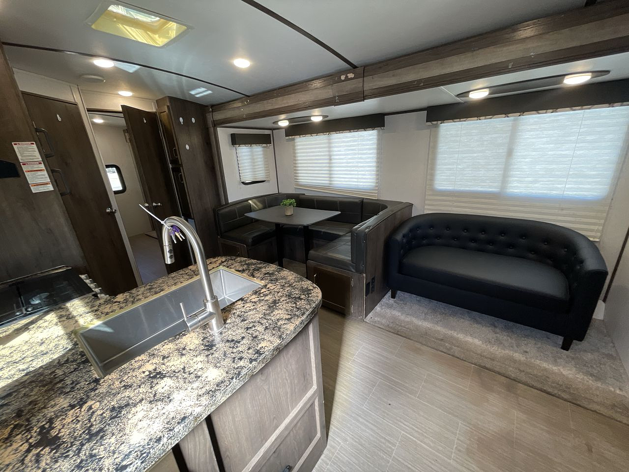 2019 KEYSTONE PASSPORT 3351BH