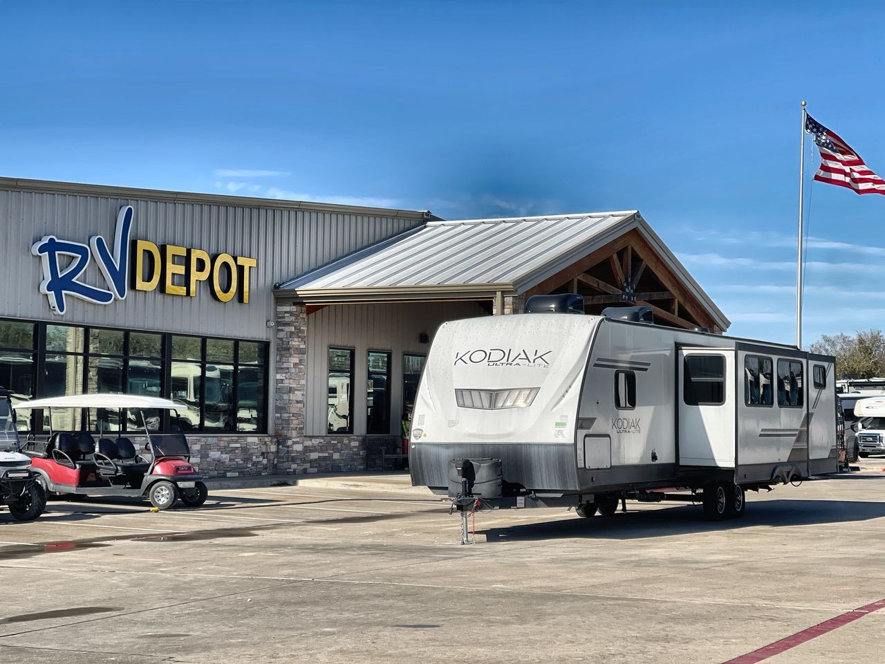 2022 KEYSTONE KODIAK 332BHSL