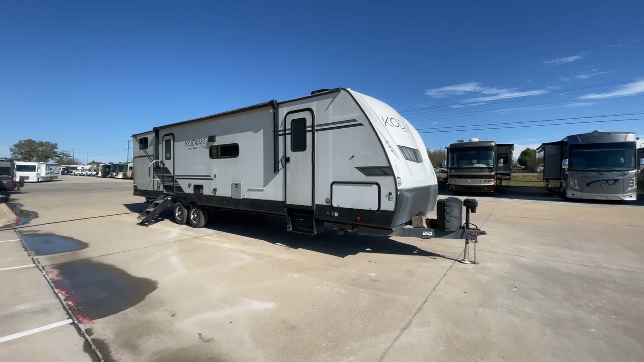 2022 KEYSTONE KODIAK 332BHSL