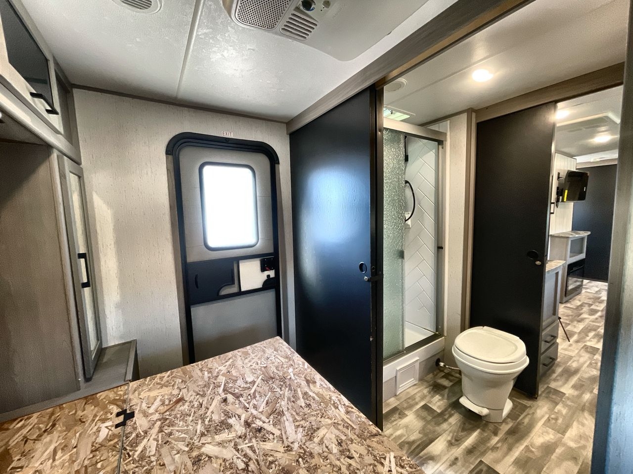 2022 KEYSTONE KODIAK 332BHSL