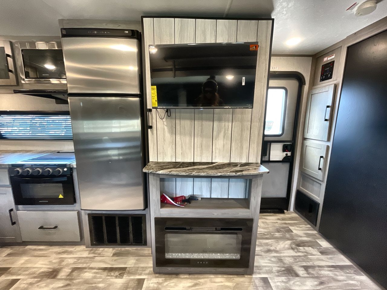 2022 KEYSTONE KODIAK 332BHSL