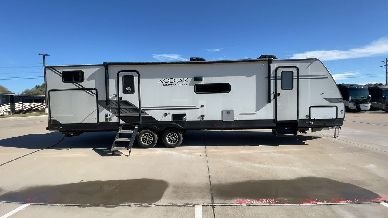 2022 KEYSTONE KODIAK 332BHSL
