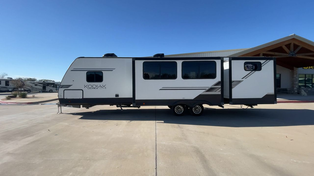 2022 KEYSTONE KODIAK 332BHSL