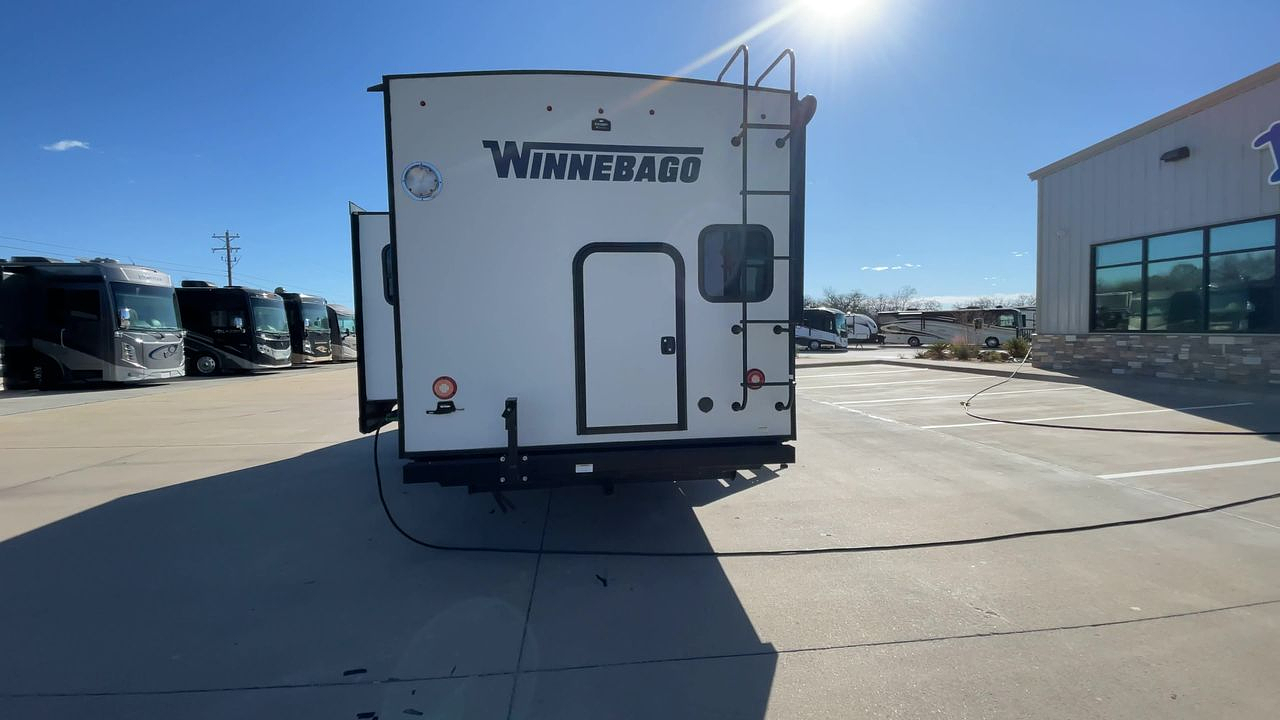 2022 WINNEBAGO MINNIE WINNIE 2801BH