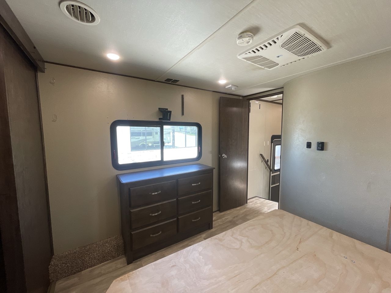 2019 GRAND DESIGN 3740BH