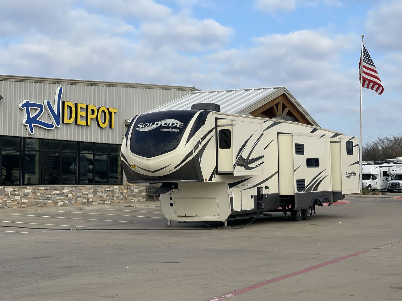 2019 GRAND DESIGN 3740BH