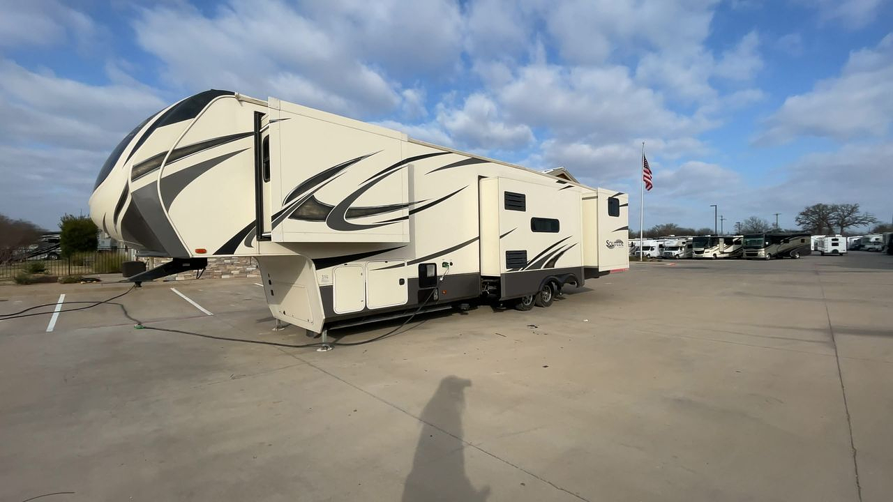 2019 GRAND DESIGN 3740BH