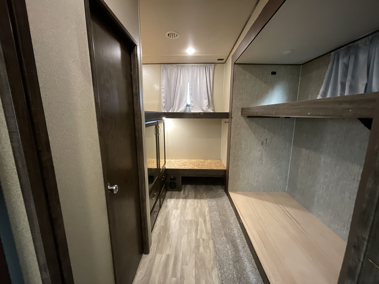 2019 GRAND DESIGN 3740BH