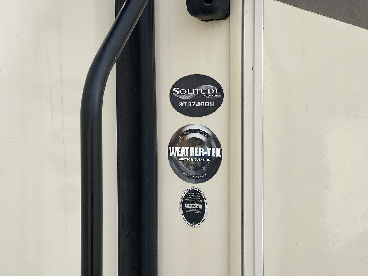 2019 GRAND DESIGN 3740BH