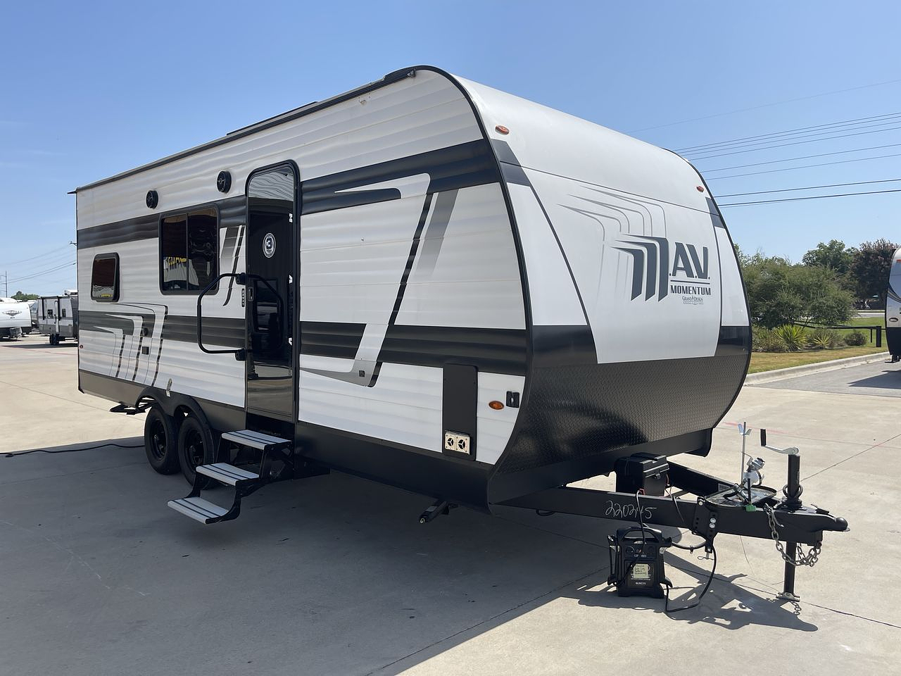 2024 GRAND DESIGN MOMENTUM MAV 22MAV