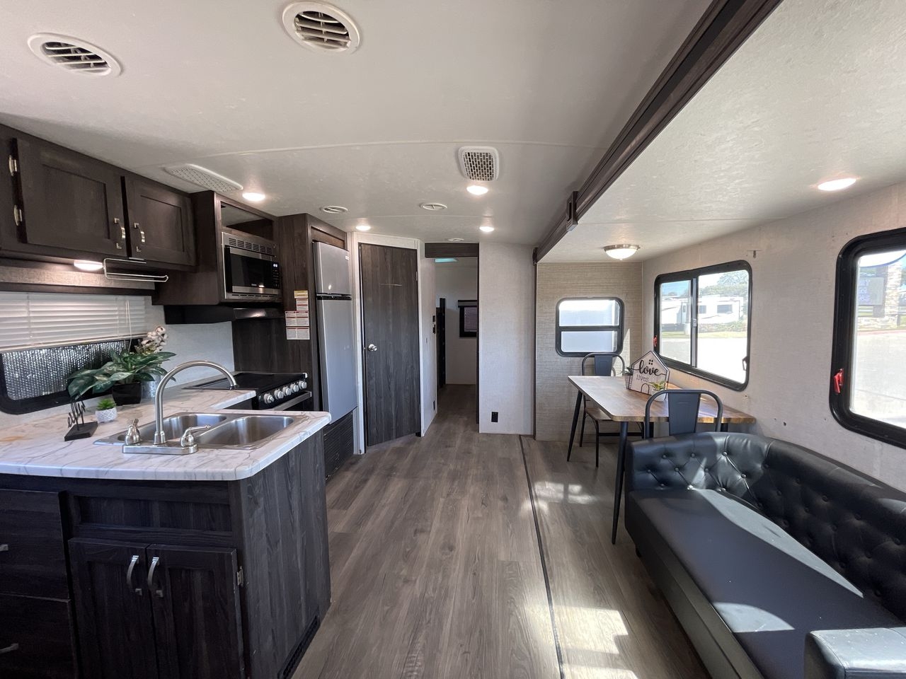 2019 HIGHLAND RIDGE MESA RIDGE 3310BH