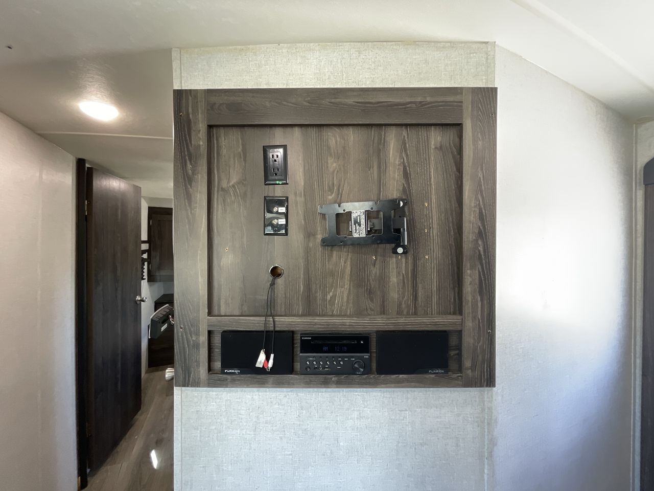 2019 HIGHLAND RIDGE MESA RIDGE 3310BH