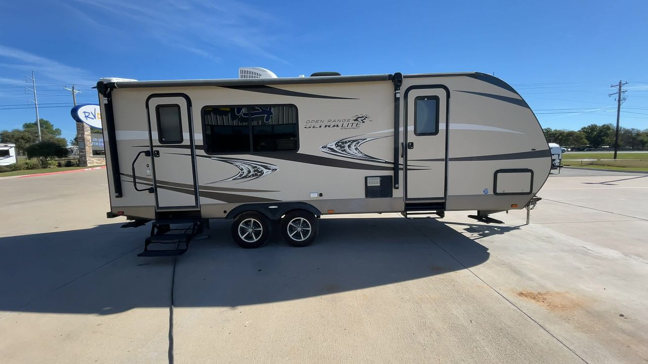 2017 HIGHLAND RIDGE OPEN RANGE 2310RK