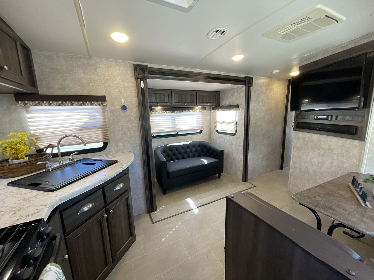 2017 HIGHLAND RIDGE OPEN RANGE 2310RK