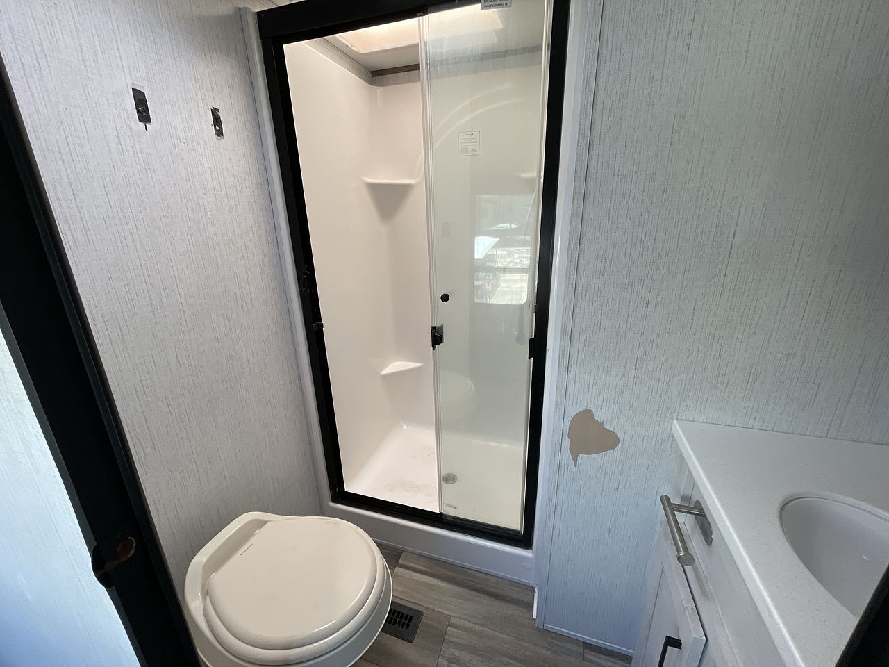 2022 CRUISER RV SOUTH FORK 3780MB