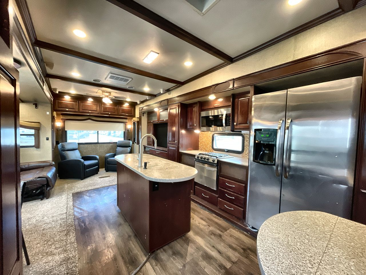 2014 BIG COUNTRY 3650RL