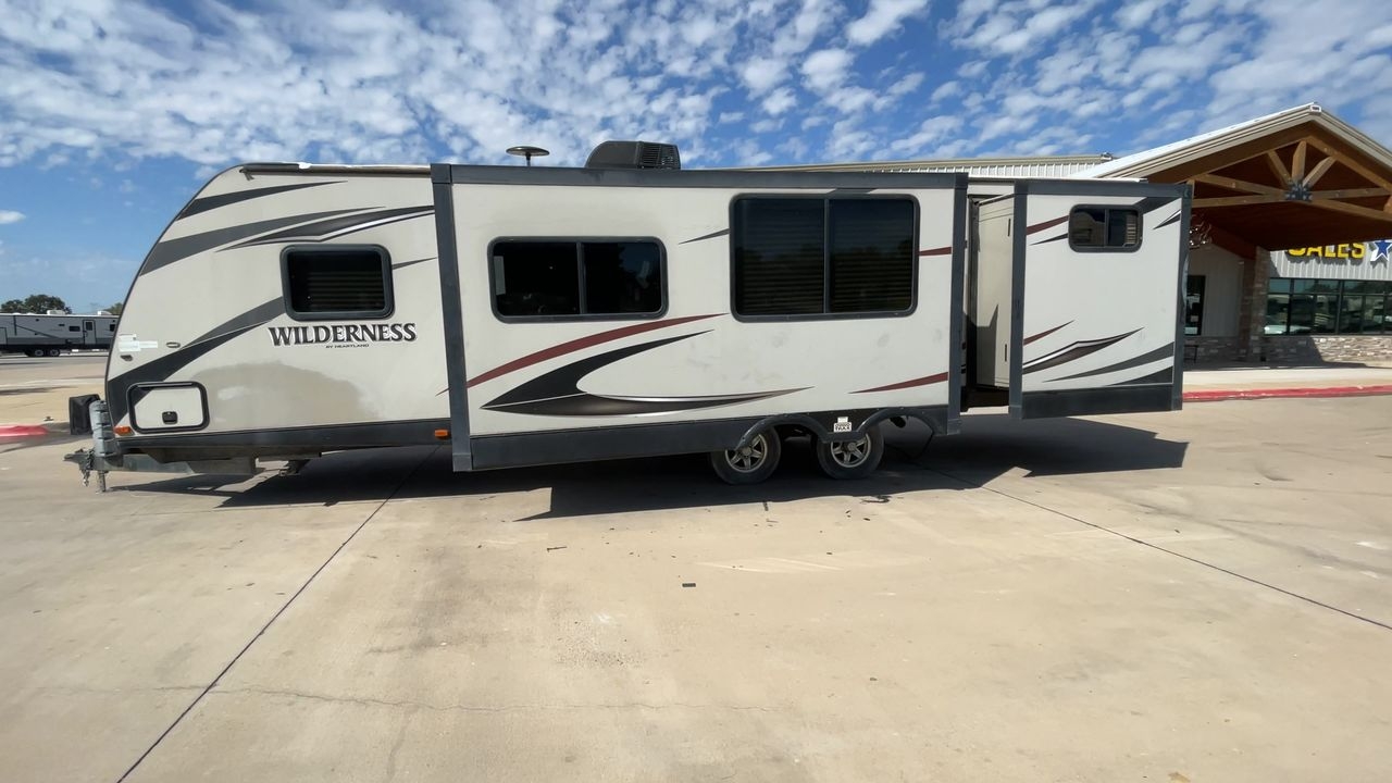 2015 HEARTLAND WILDERNESS 3150DS
