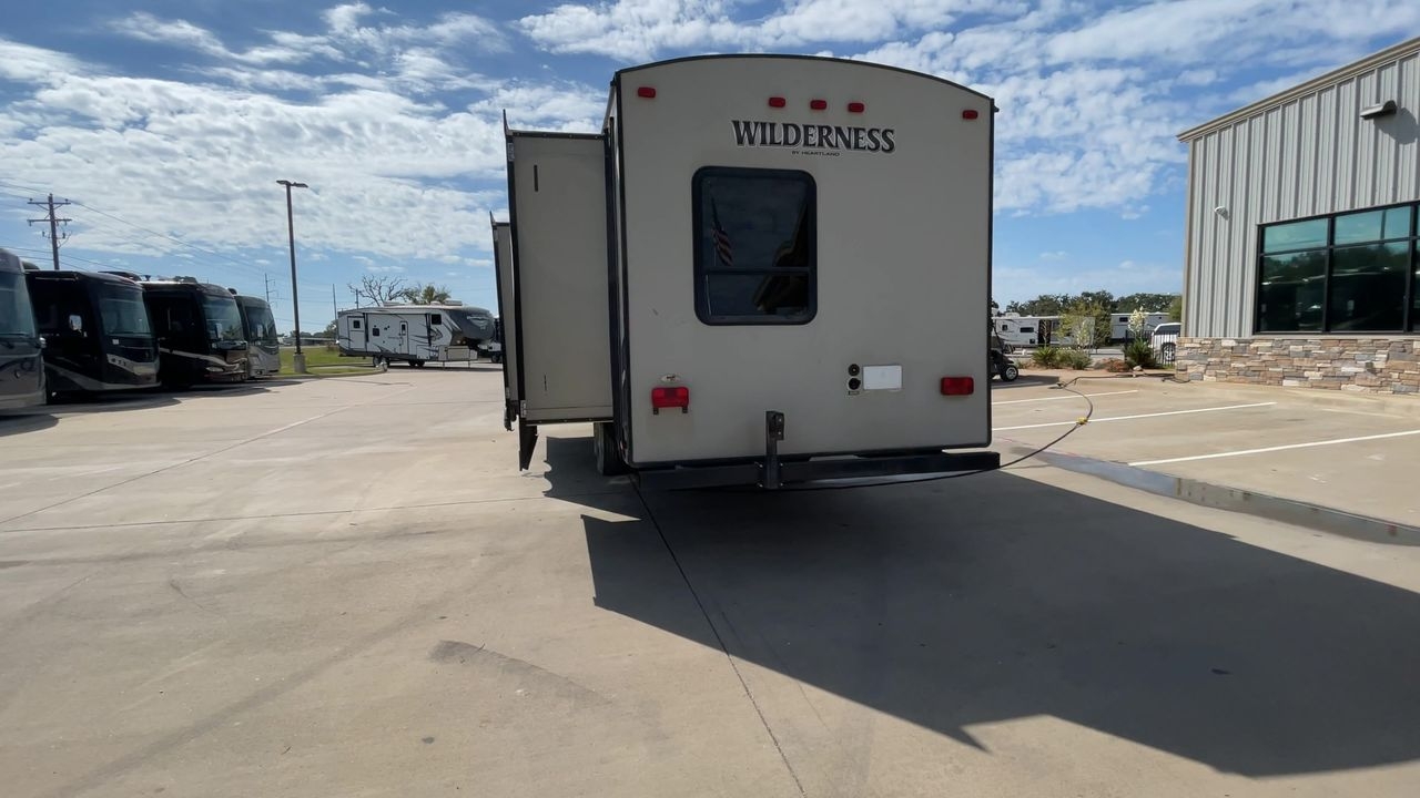2015 HEARTLAND WILDERNESS 3150DS