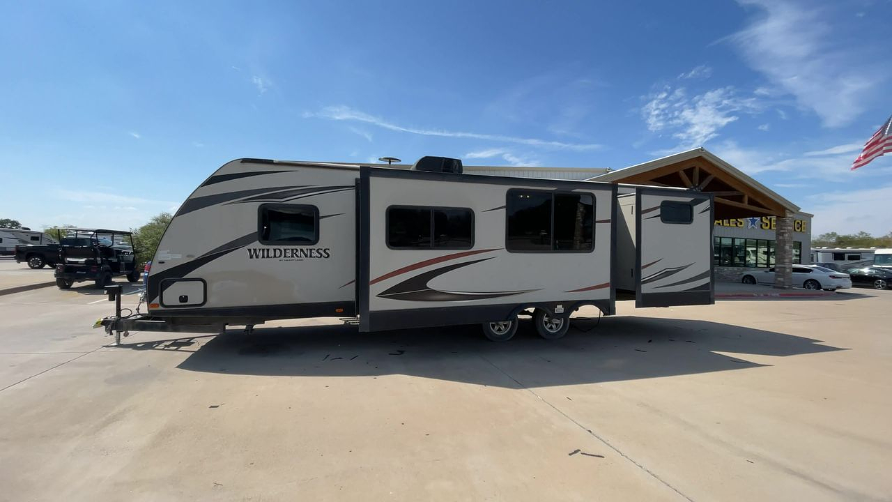 2015 HEARTLAND WILDERNESS 3150DS