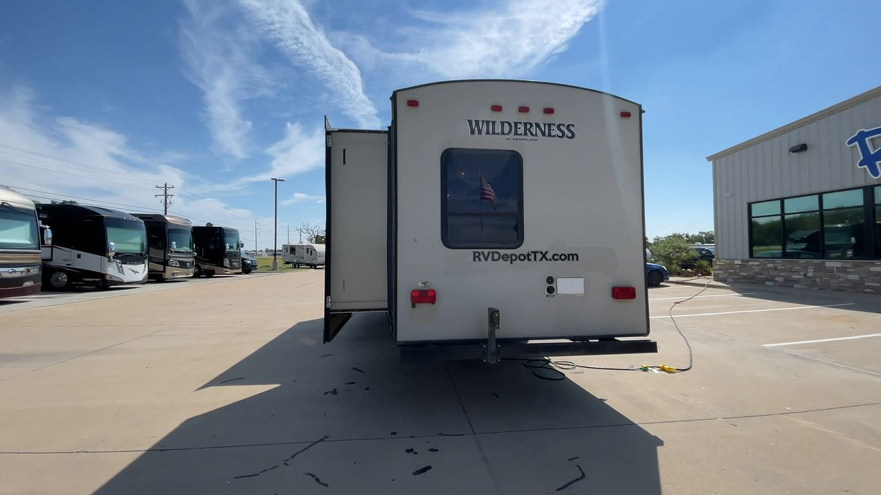2015 HEARTLAND WILDERNESS 3150DS