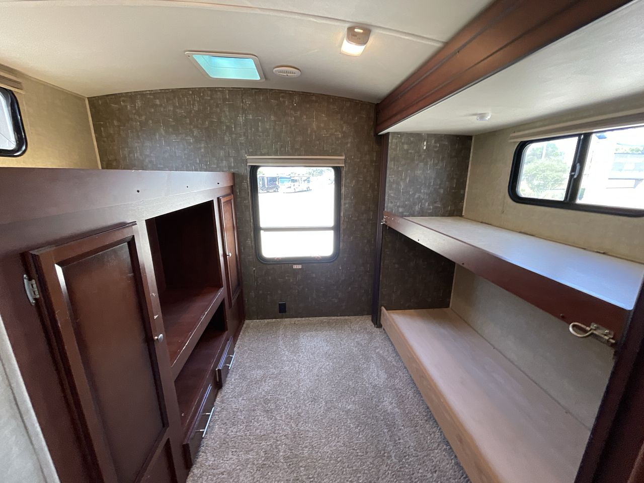 2015 HEARTLAND WILDERNESS 3150DS