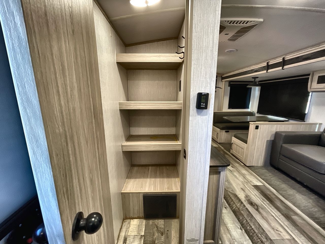 2022 HEARTLAND SUNDANCE 294BH