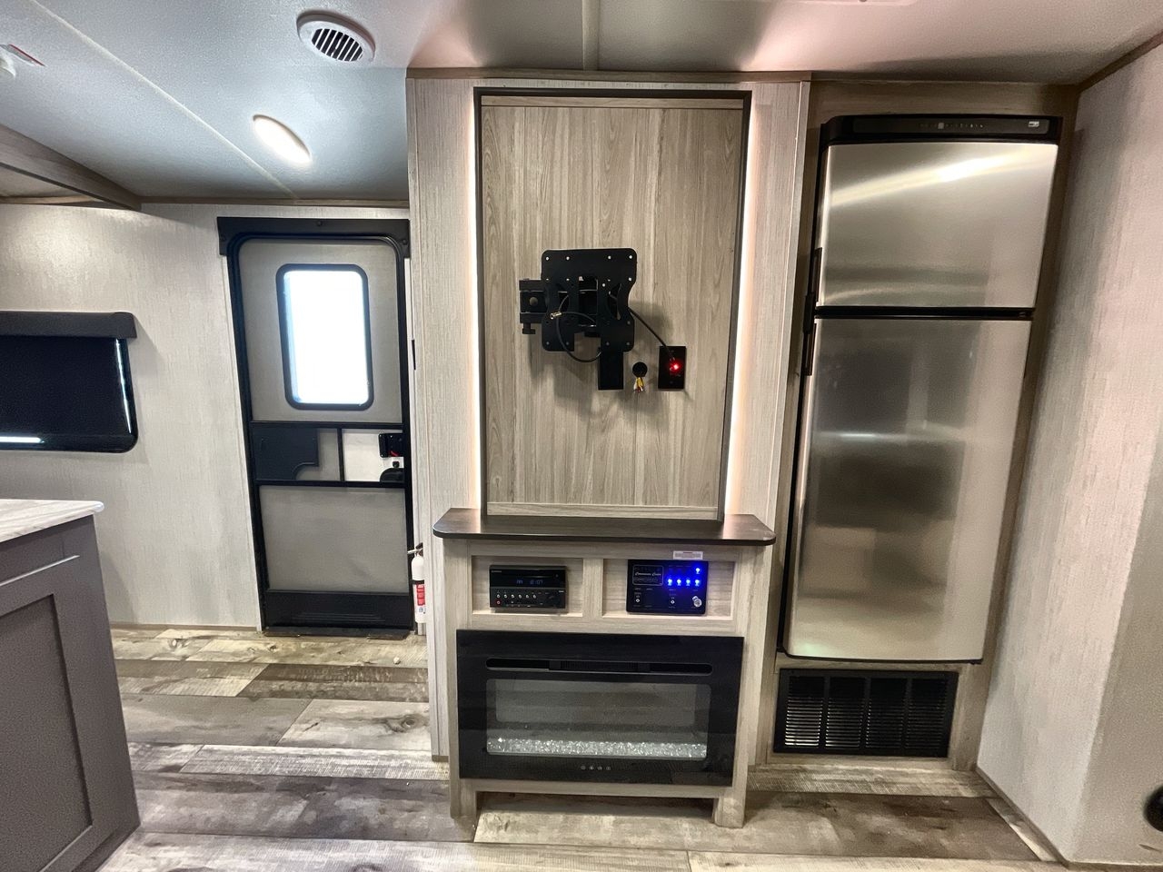 2022 HEARTLAND SUNDANCE 294BH