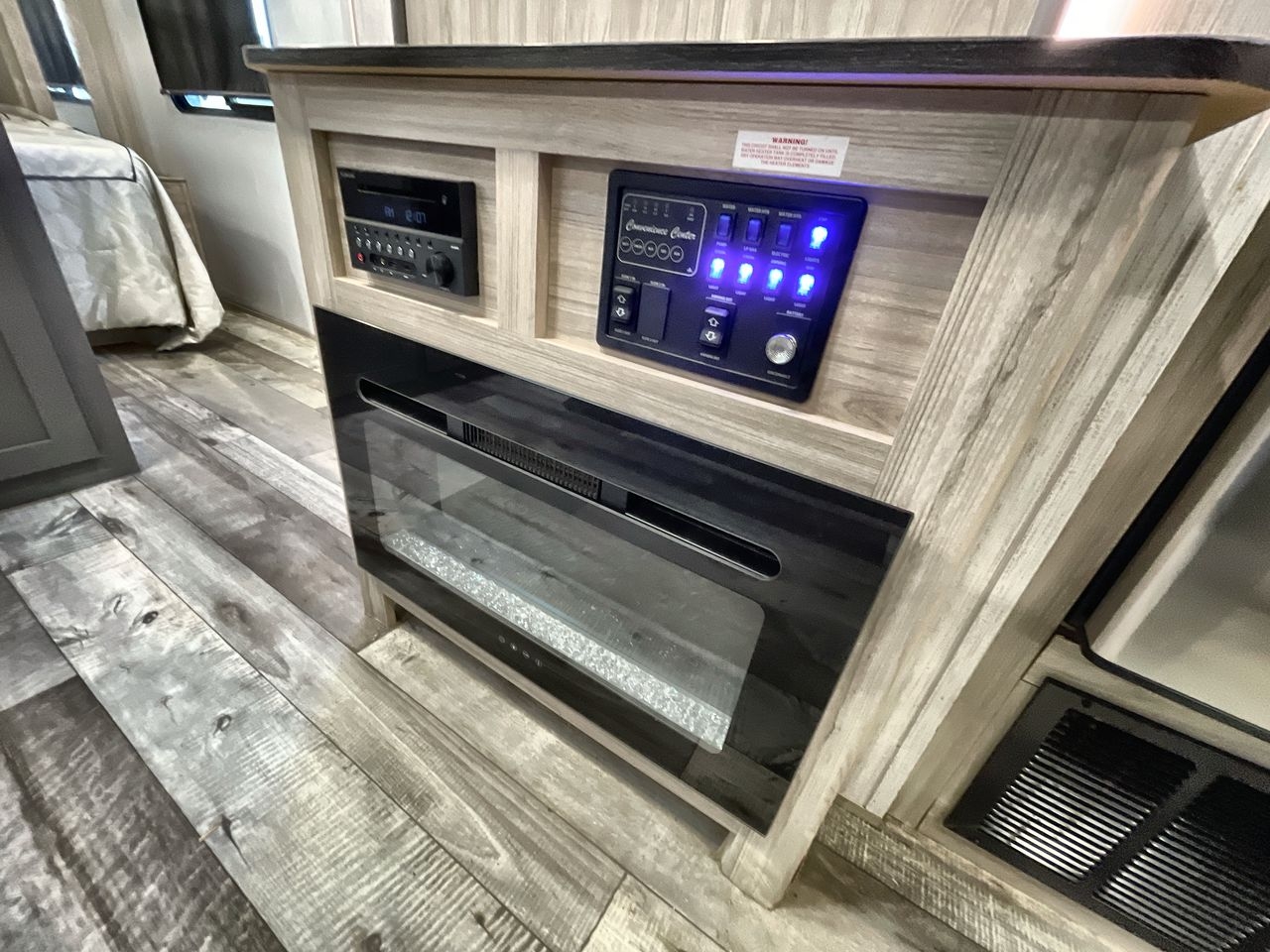 2022 HEARTLAND SUNDANCE 294BH