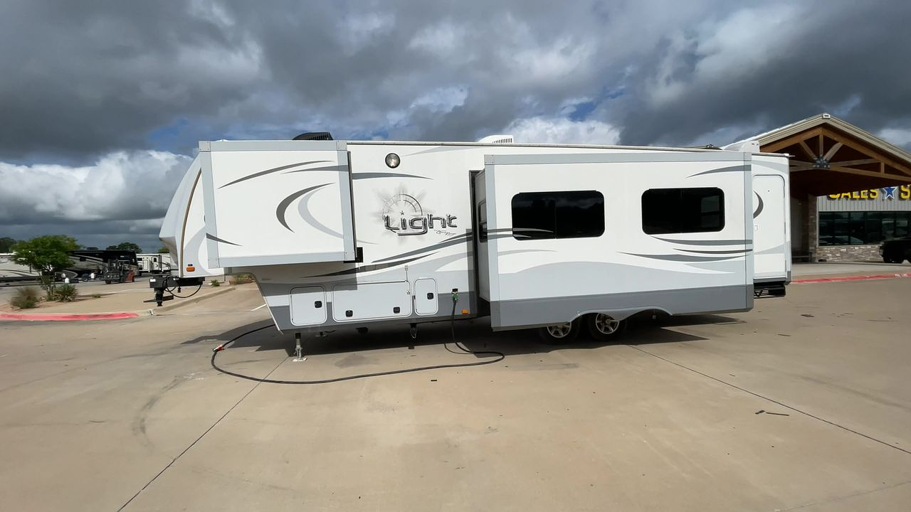 2014 OPEN RANGE 315BHS