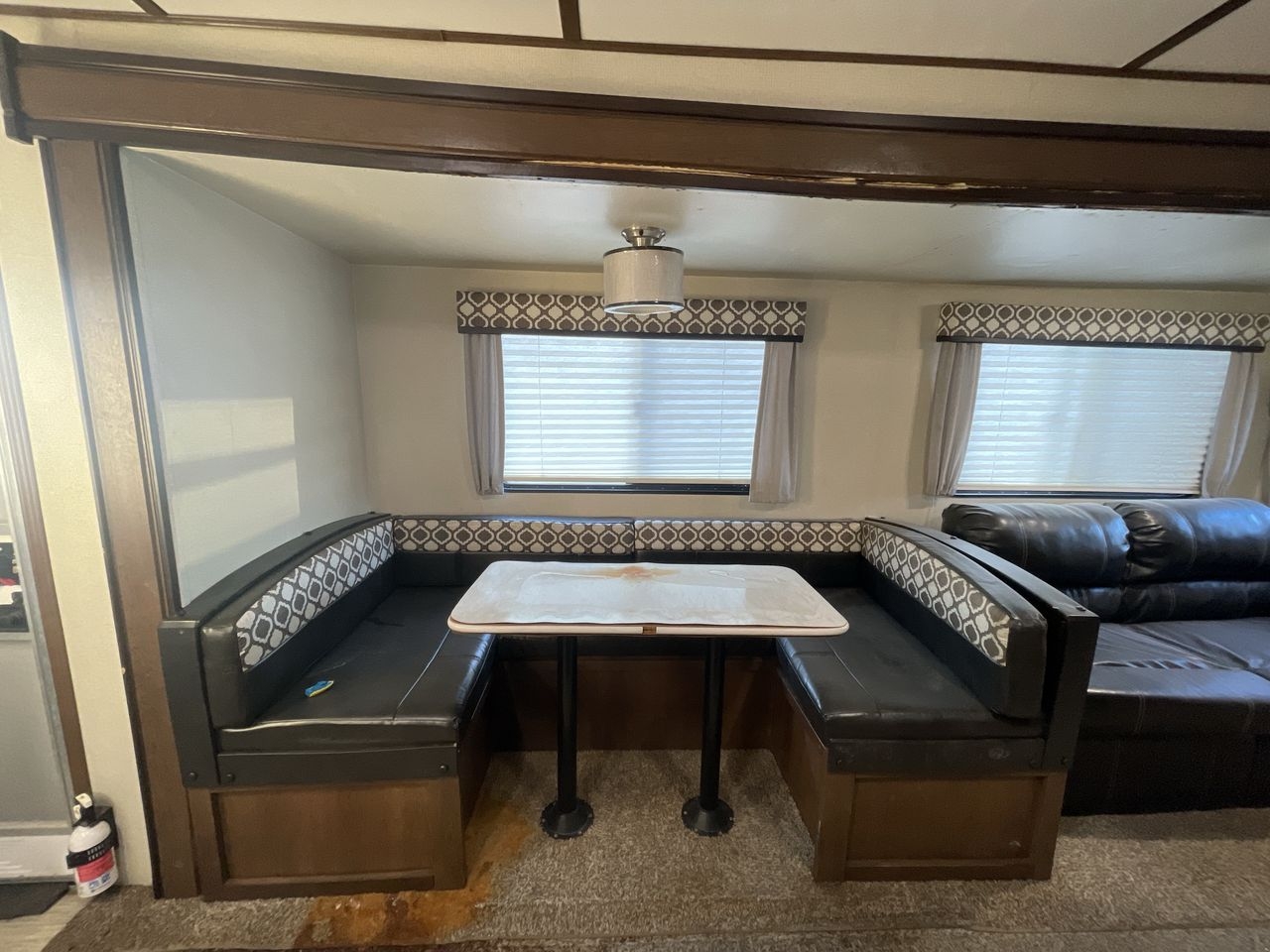 2020 KEYSTONE AVENGER 32QBI