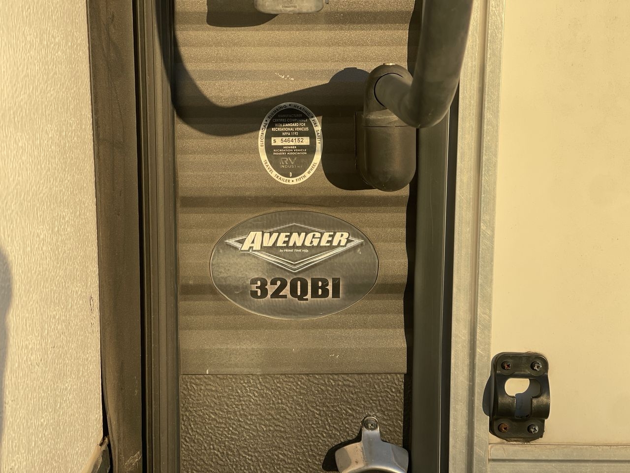 2020 KEYSTONE AVENGER 32QBI