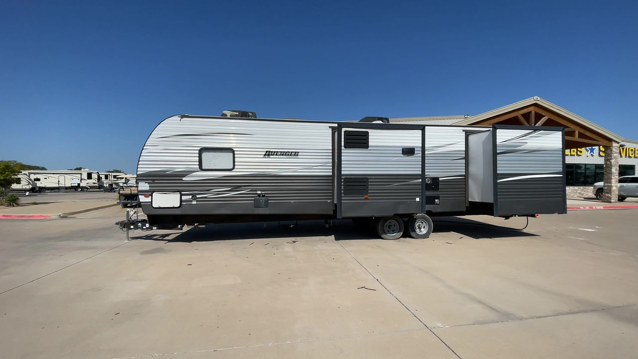 2020 KEYSTONE AVENGER 32QBI
