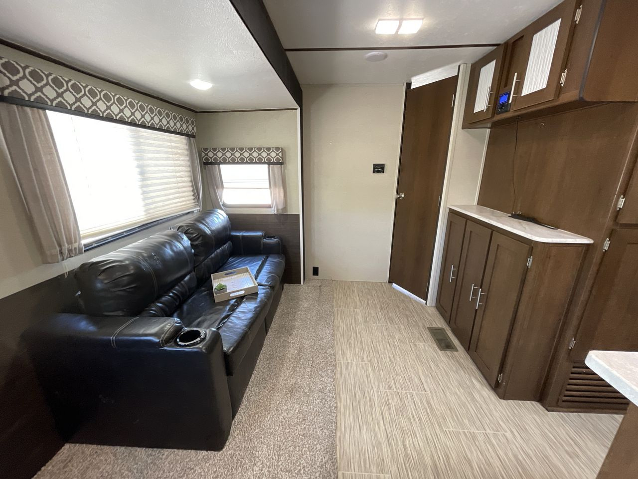 2020 KEYSTONE AVENGER 32QBI