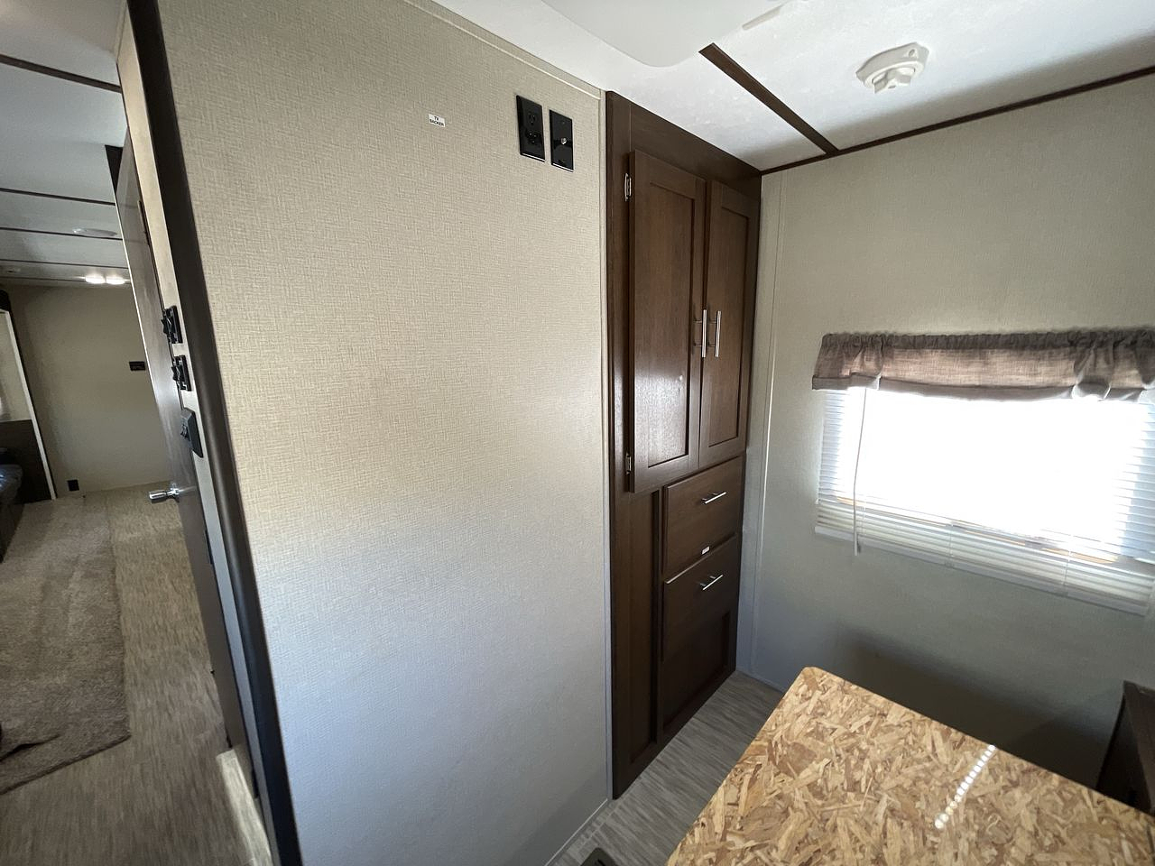 2020 KEYSTONE AVENGER 32QBI