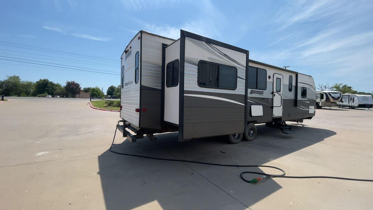 2019 FOREST RIVER AVENGER 32DEN