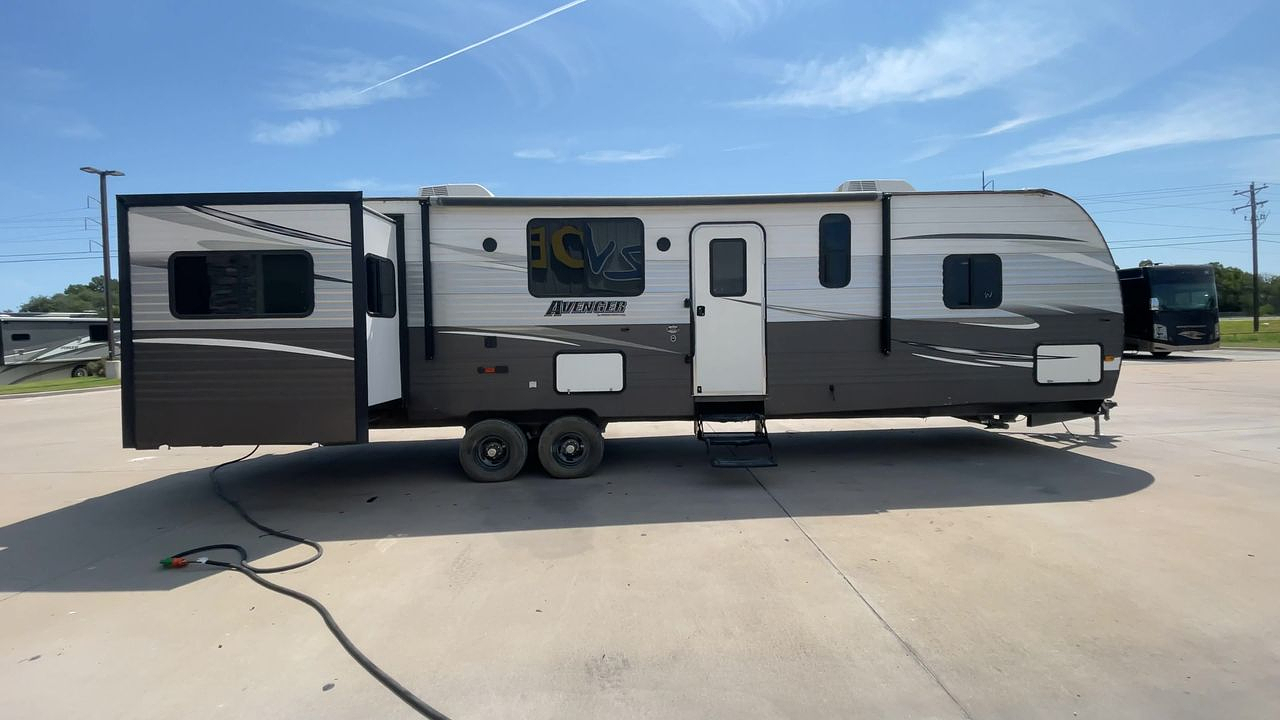 2019 FOREST RIVER AVENGER 32DEN