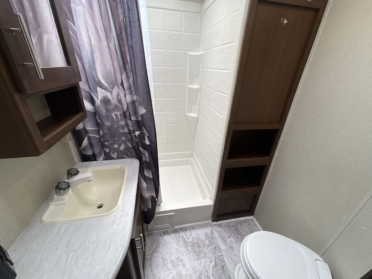 2019 FOREST RIVER AVENGER 32DEN