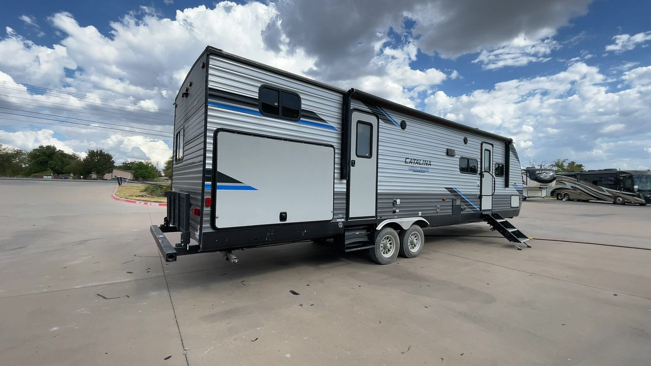 2022 FOREST RIVER CATALINA 323BHDS