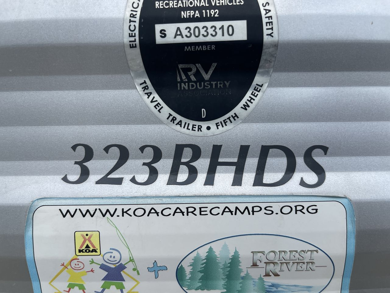 2022 FOREST RIVER CATALINA 323BHDS