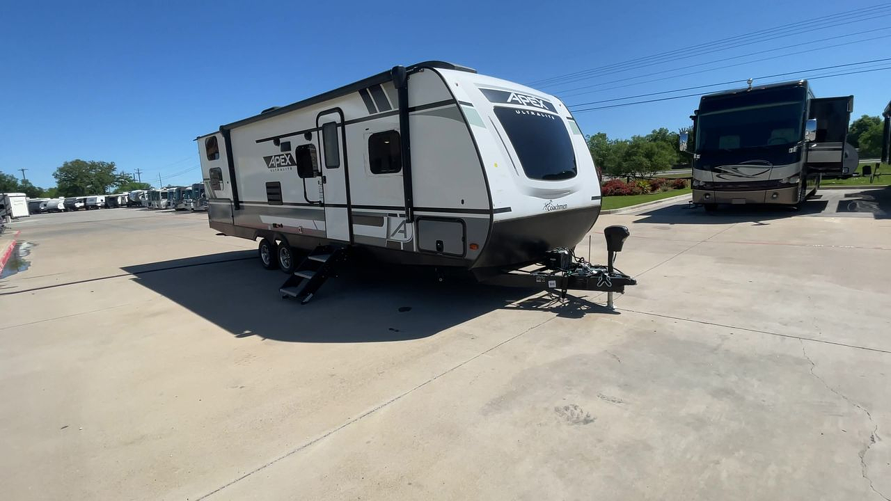2021 FOREST RIVER APEX 289TBSS